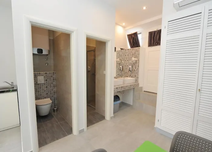 Flamingo ホステル *